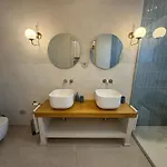Tuvo Villa Levanto